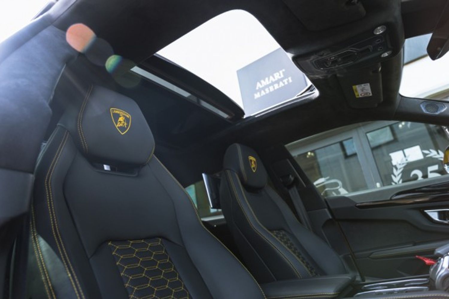 LAMBORGHINI URUS ESTATE 4.0 V8 5DR AUTOMATIC