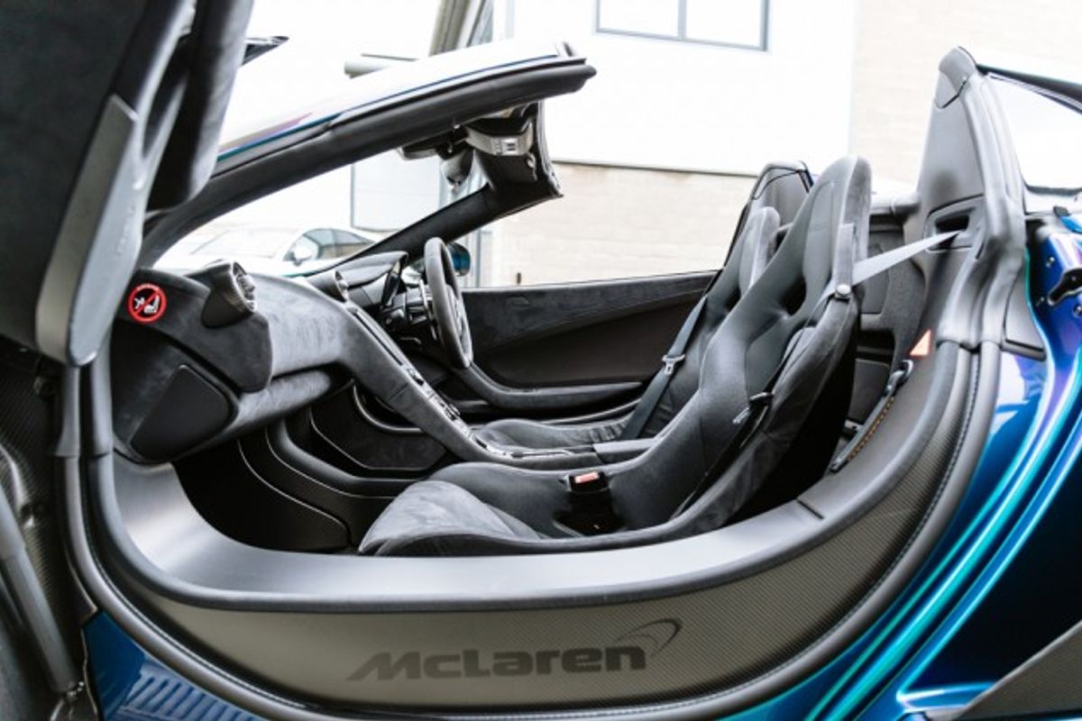 MCLAREN 675LT CONVERTIBLE 3.8 V8 SSG 2DR SEMI AUTOMATIC
