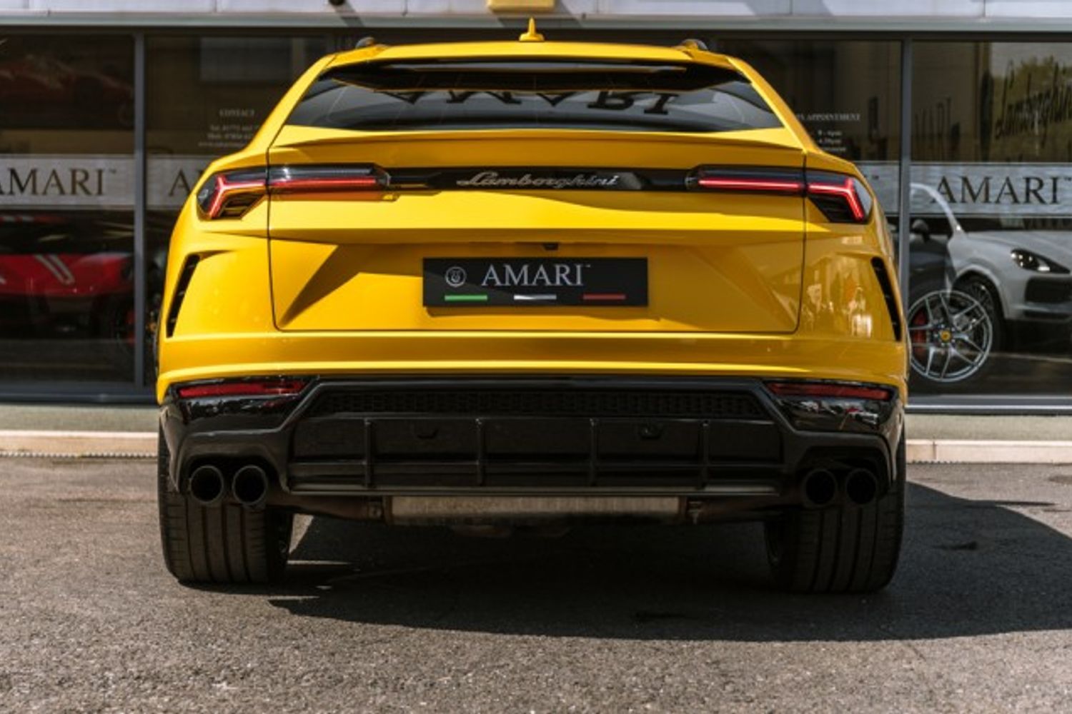 LAMBORGHINI URUS ESTATE 4.0 V8 5DR AUTOMATIC