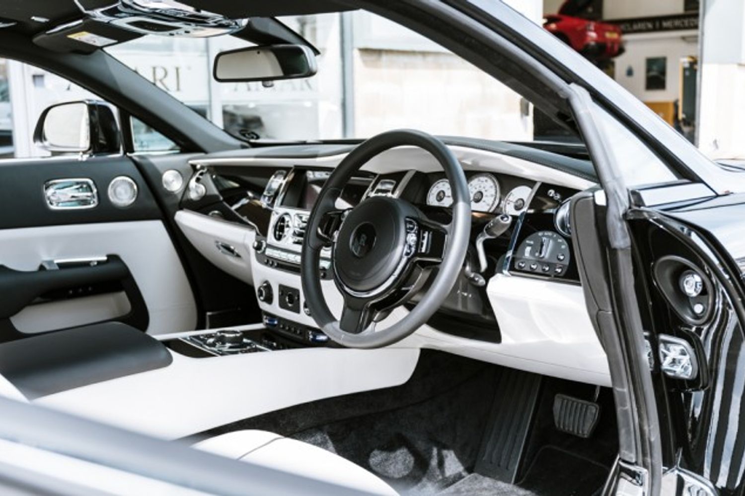 ROLLS-ROYCE WRAITH COUPE 6.6 V12 2DR AUTOMATIC