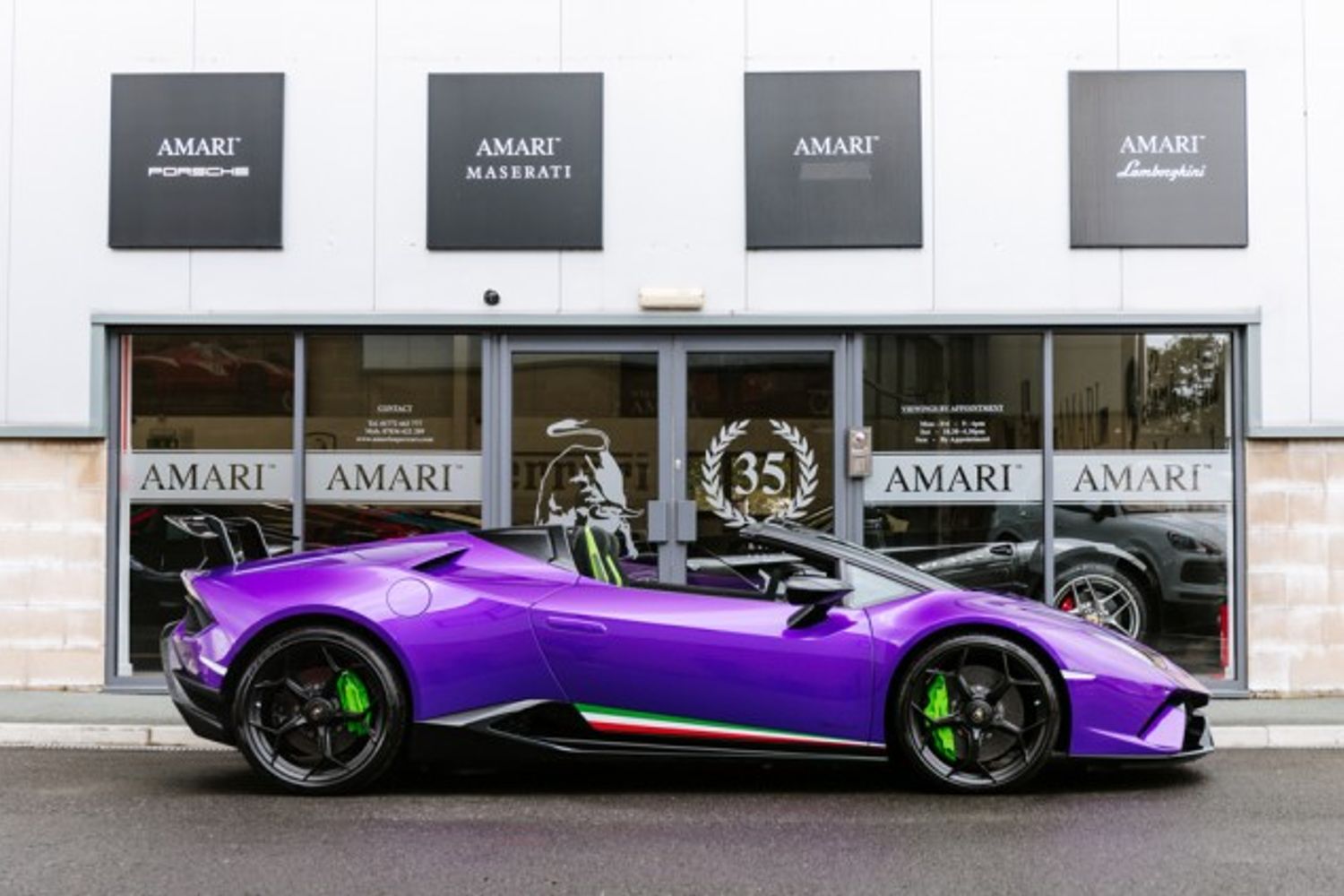LAMBORGHINI HURACAN COUPE 5.2 LP 640-4 PERFORMANTE 2DR SEMI AUTOMATIC