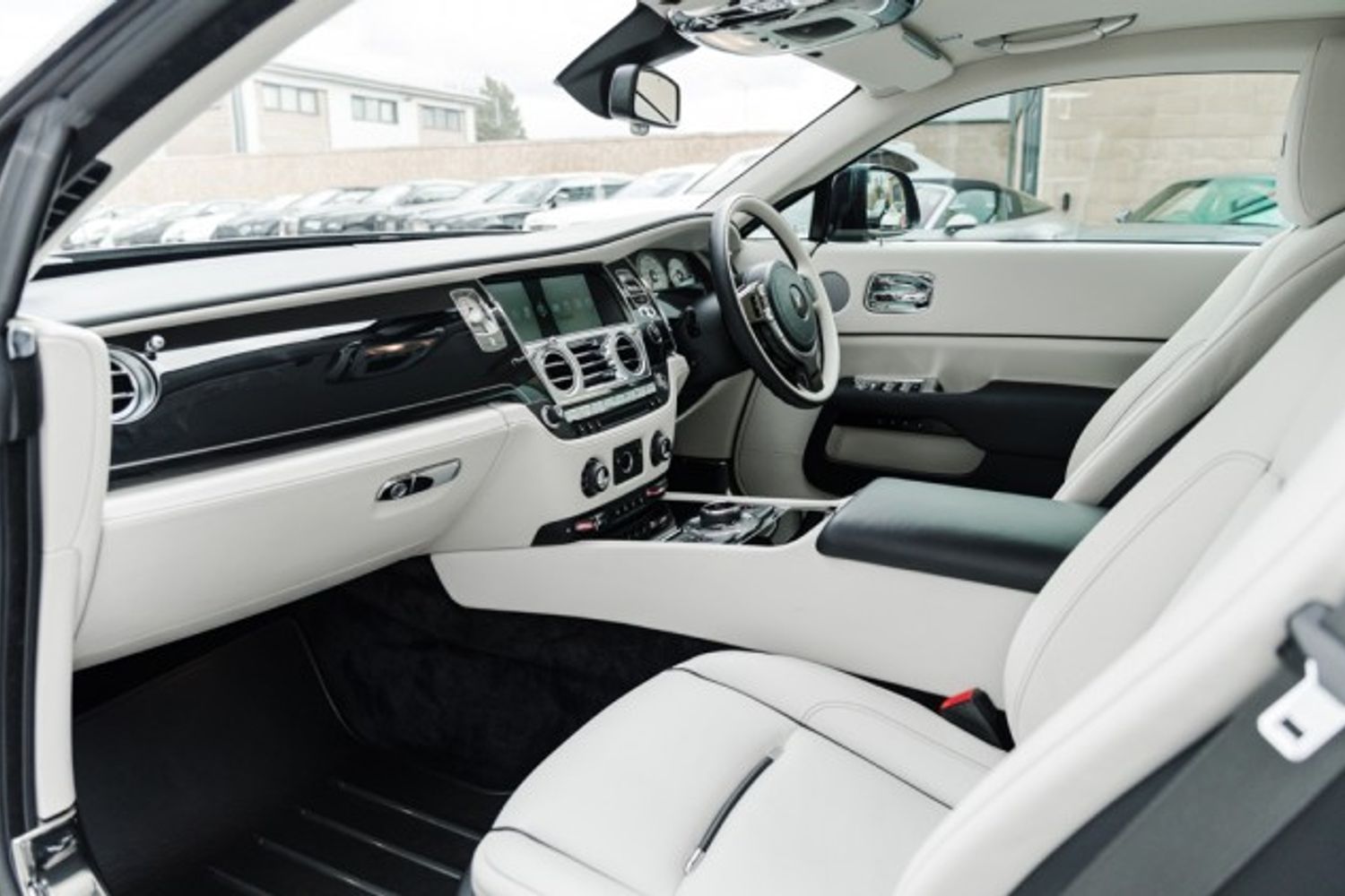ROLLS-ROYCE WRAITH COUPE 6.6 V12 2DR AUTOMATIC