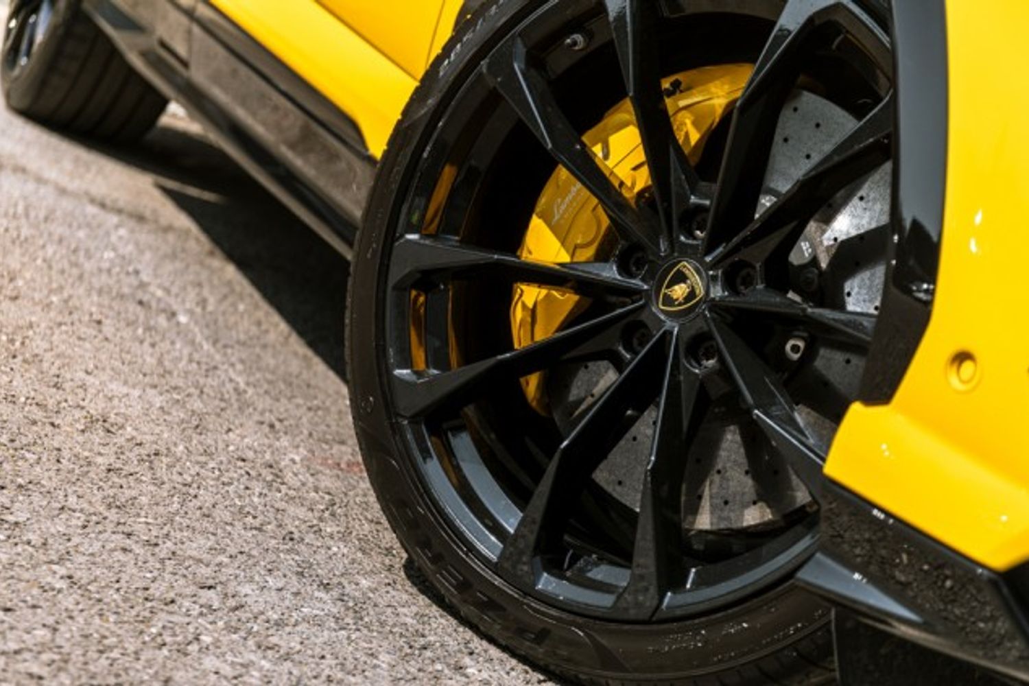 LAMBORGHINI URUS ESTATE 4.0 V8 5DR AUTOMATIC