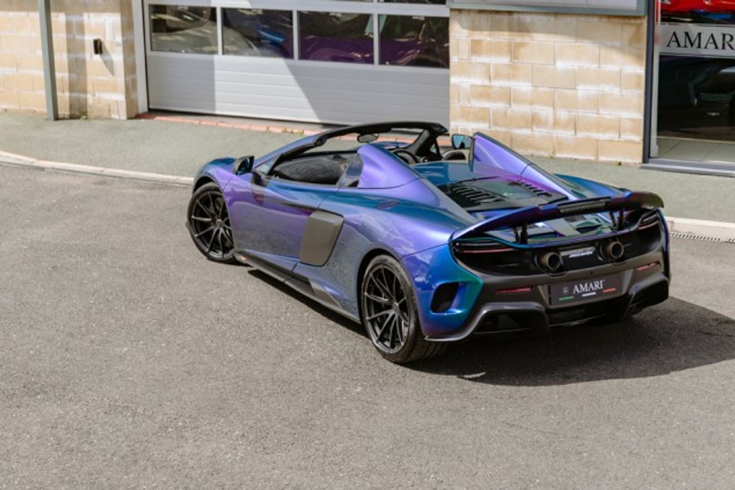 MCLAREN 675LT CONVERTIBLE 3.8 V8 SSG 2DR SEMI AUTOMATIC