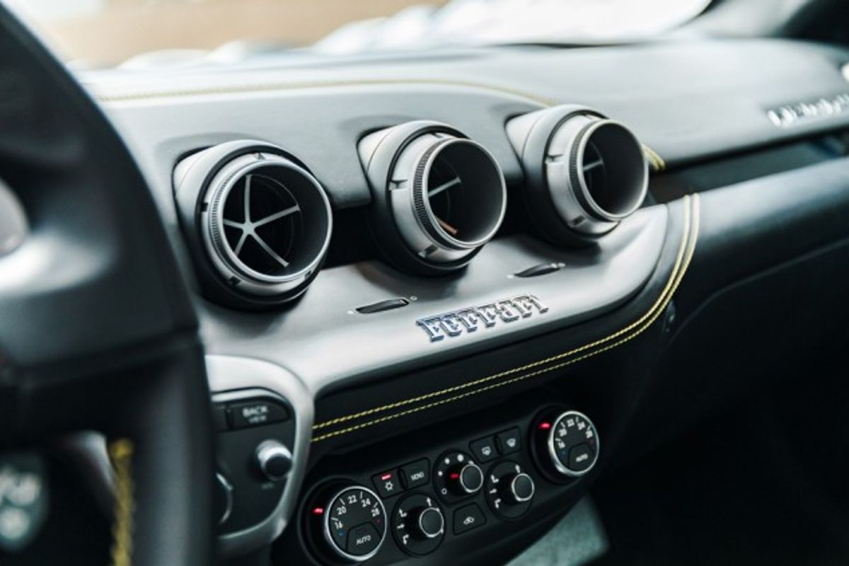 FERRARI F12 BERLINETTA COUPE 6.3 AB 2DR SEMI AUTOMATIC