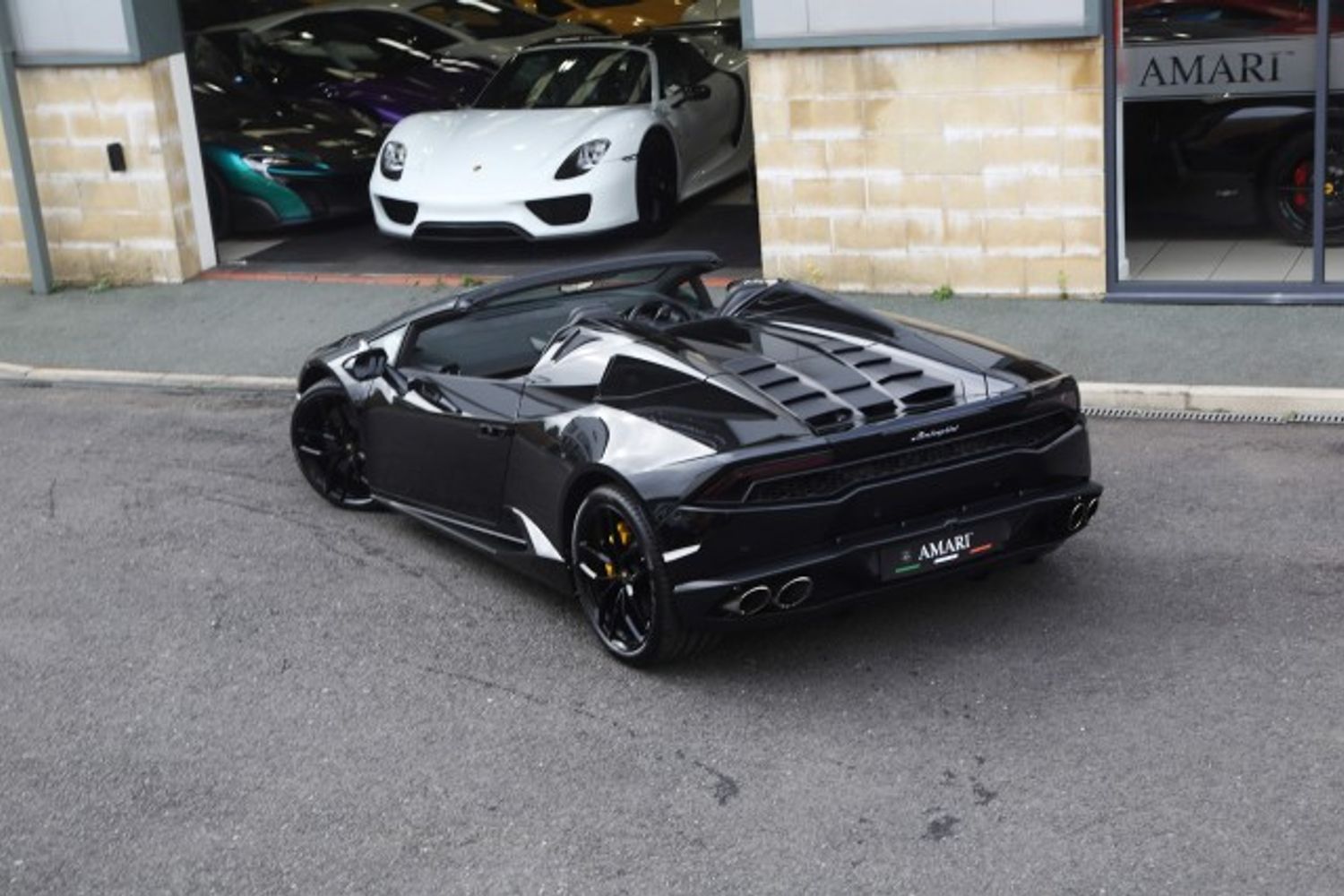 LAMBORGHINI HURACAN CONVERTIBLE 5.2 LP 610-4 SPYDER 2DR SEMI AUTOMATIC