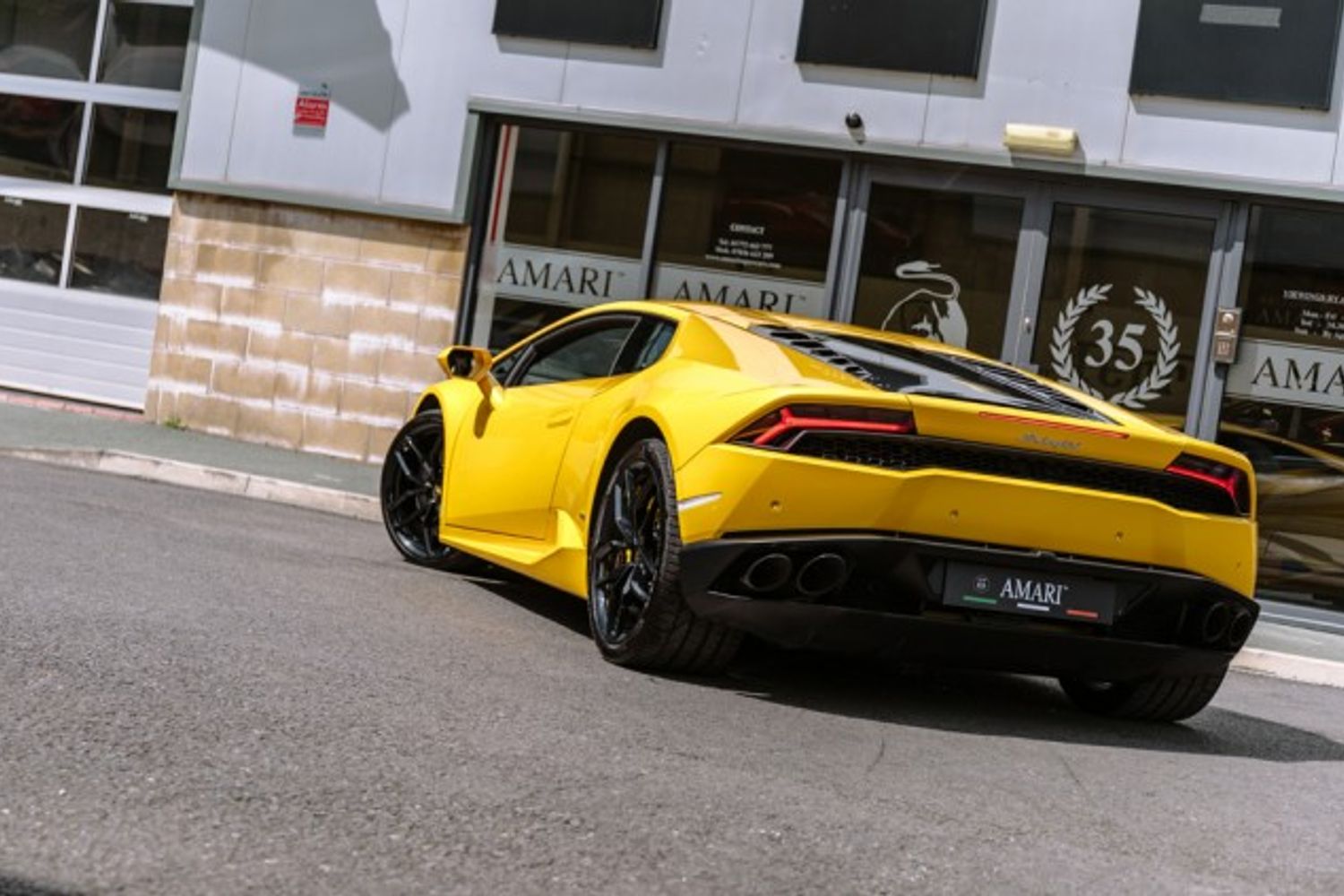 LAMBORGHINI HURACAN COUPE 5.2 LP 610-4 2DR SEMI AUTOMATIC