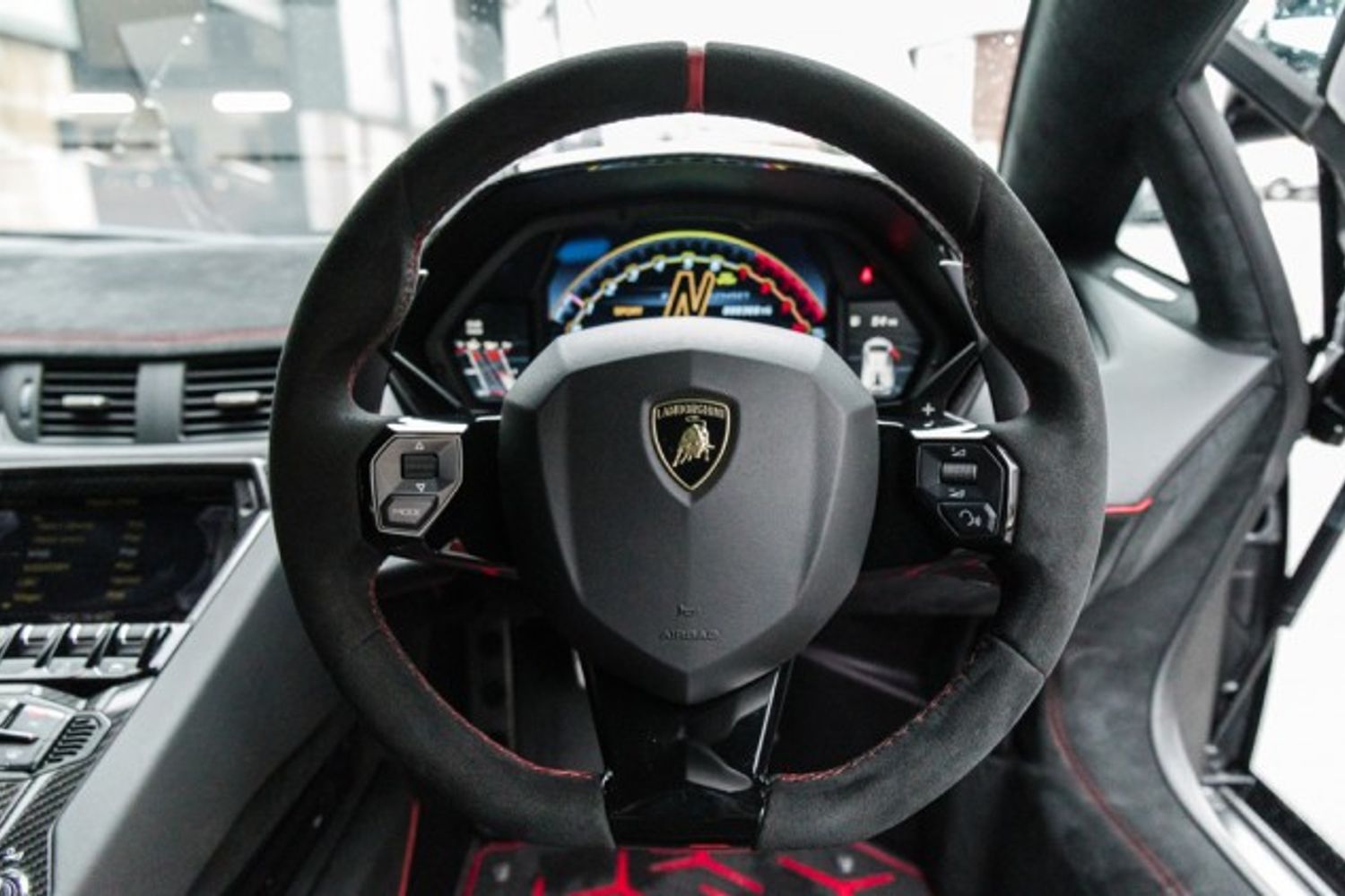 LAMBORGHINI AVENTADOR COUPE 6.5 LP 770-4 SVJ 2DR SEMI AUTOMATIC