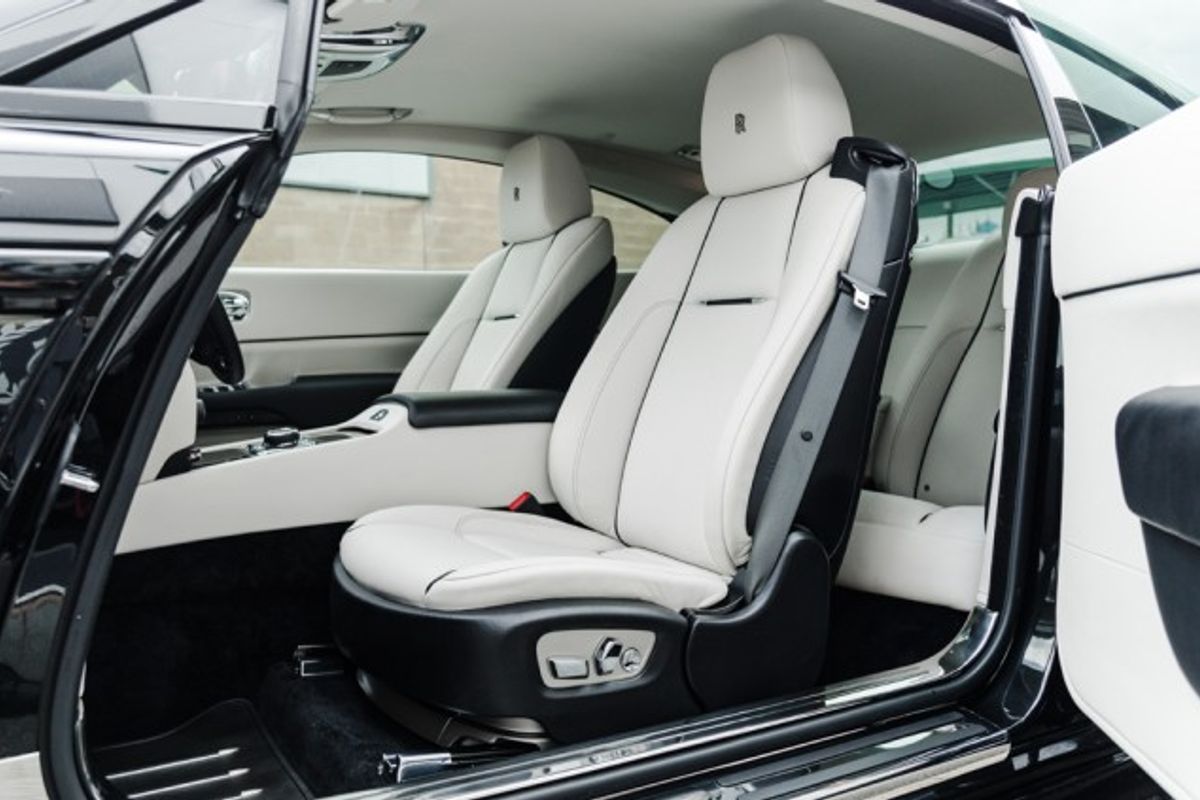 ROLLS-ROYCE WRAITH COUPE 6.6 V12 2DR AUTOMATIC