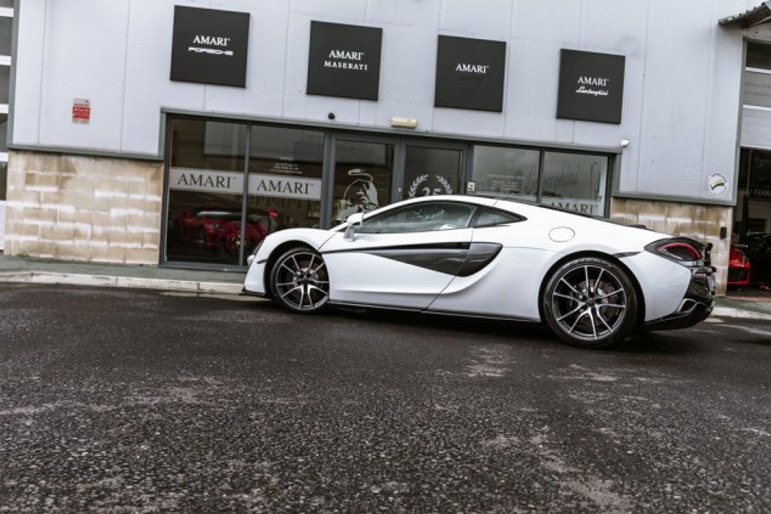 MCLAREN 570GT COUPE 3.8 V8 SSG 2DR SEMI AUTOMATIC