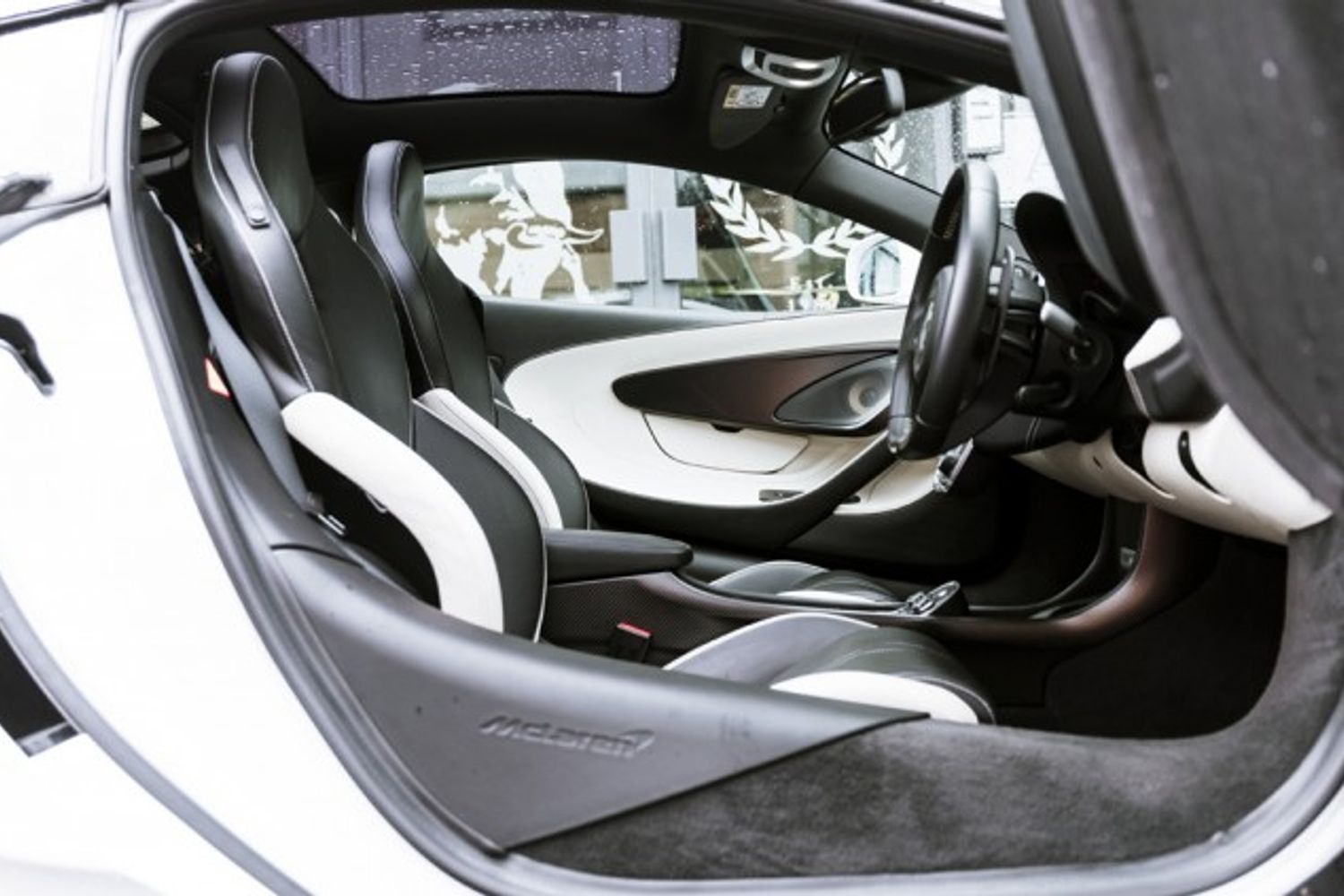 MCLAREN 570GT COUPE 3.8 V8 SSG 2DR SEMI AUTOMATIC