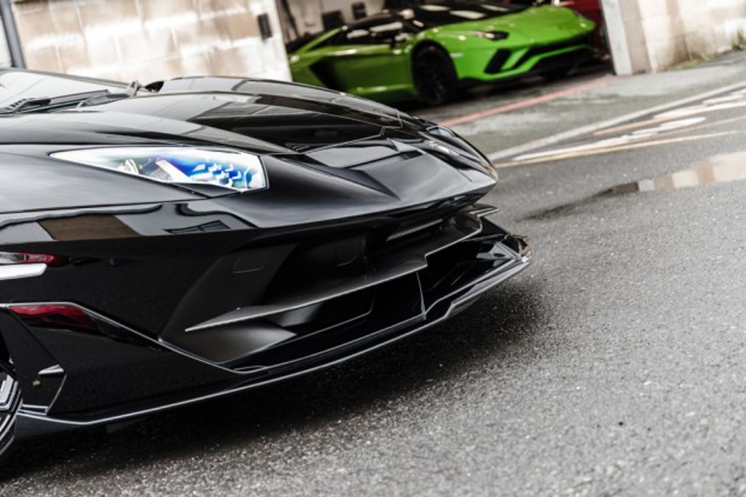 LAMBORGHINI AVENTADOR COUPE 6.5 LP 770-4 SVJ 2DR SEMI AUTOMATIC
