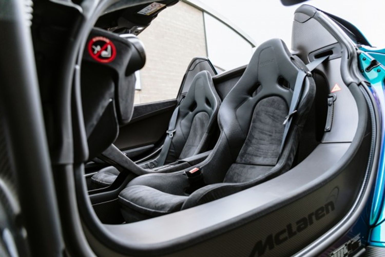 MCLAREN 675LT CONVERTIBLE 3.8 V8 SSG 2DR SEMI AUTOMATIC