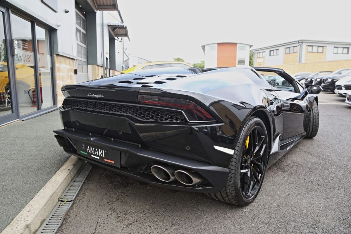 LAMBORGHINI HURACAN CONVERTIBLE 5.2 LP 610-4 SPYDER 2DR SEMI AUTOMATIC