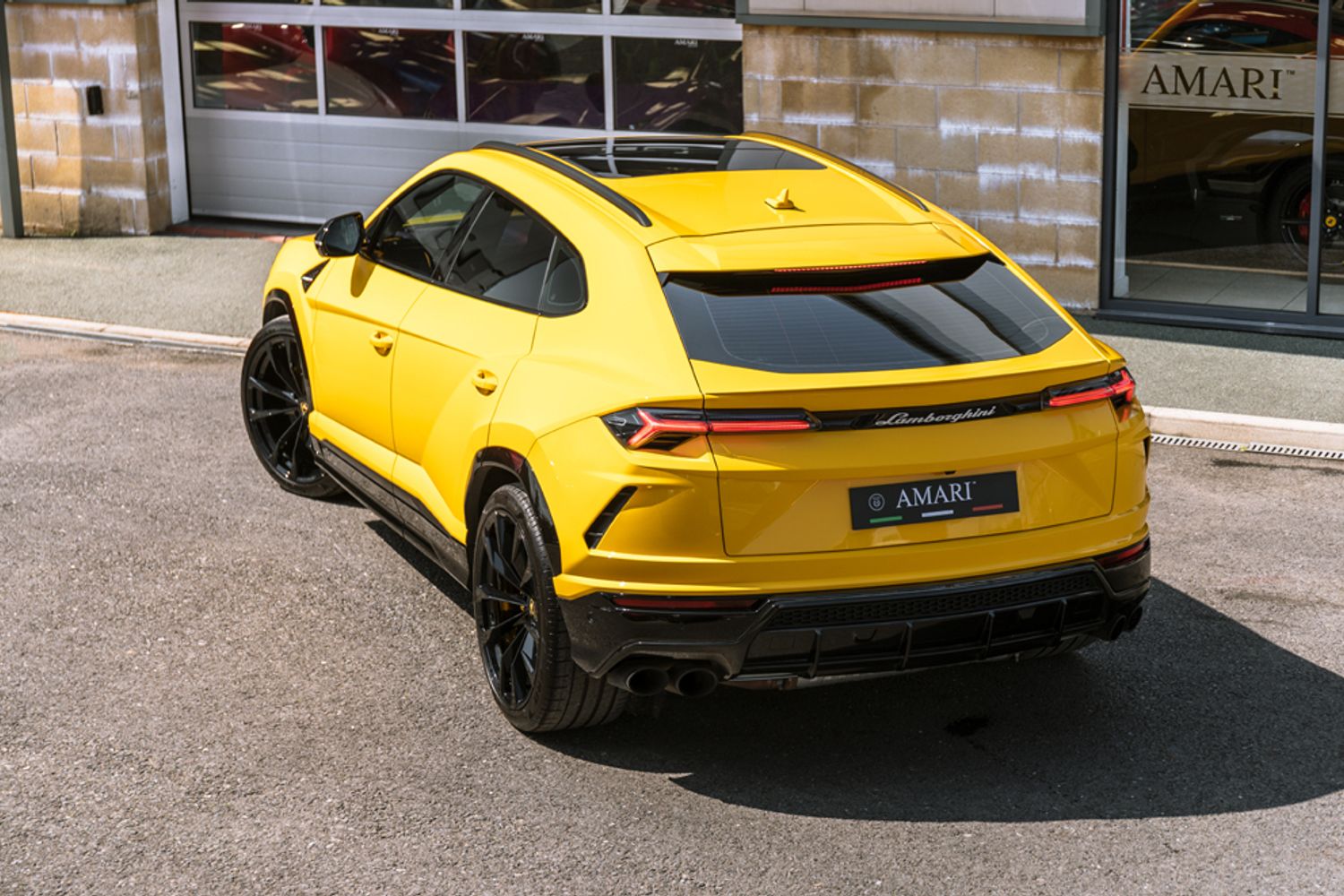 LAMBORGHINI URUS ESTATE 4.0 V8 5DR AUTOMATIC
