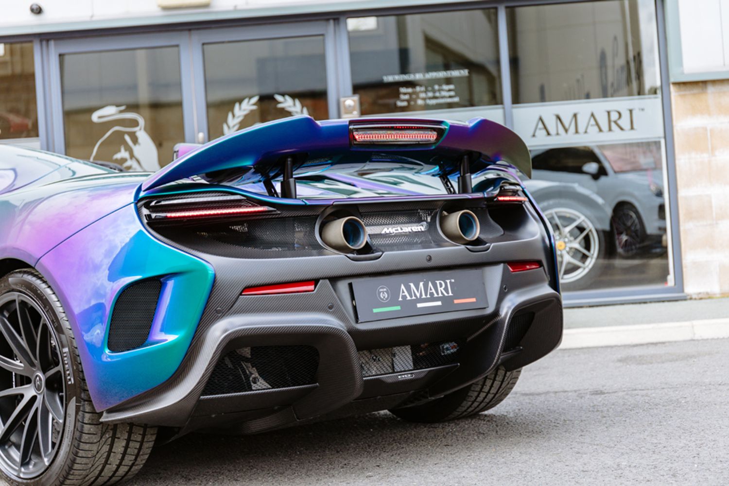 MCLAREN 675LT CONVERTIBLE 3.8 V8 SSG 2DR SEMI AUTOMATIC