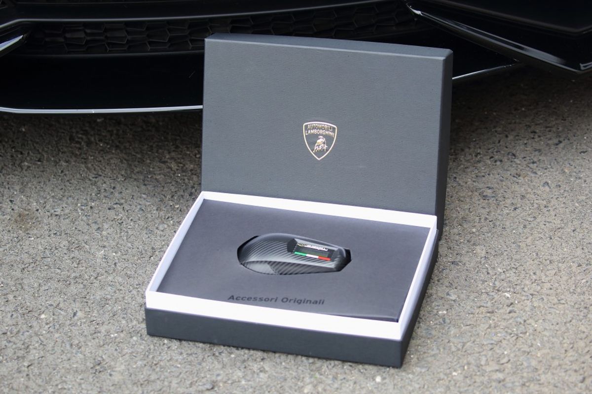 LAMBORGHINI HURACAN CONVERTIBLE 5.2 LP 610-4 SPYDER 2DR SEMI AUTOMATIC