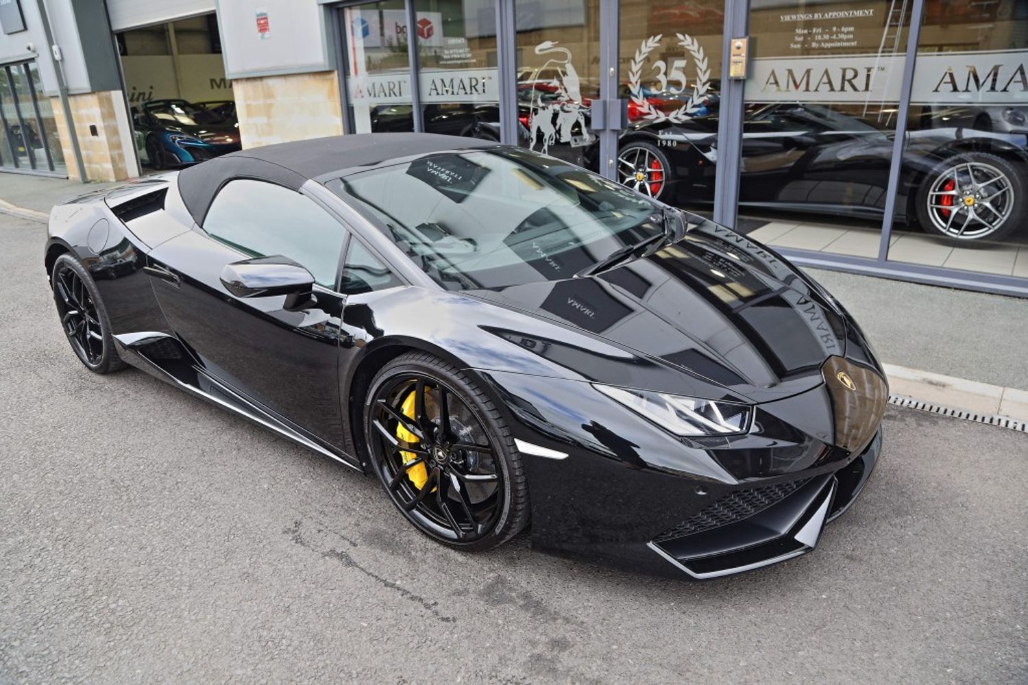 LAMBORGHINI HURACAN CONVERTIBLE 5.2 LP 610-4 SPYDER 2DR SEMI AUTOMATIC