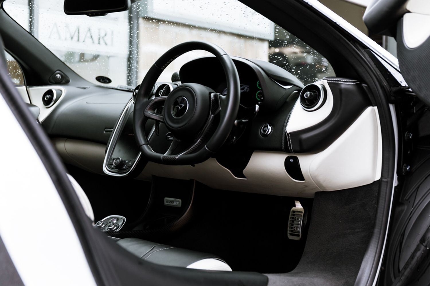 MCLAREN 570GT COUPE 3.8 V8 SSG 2DR SEMI AUTOMATIC