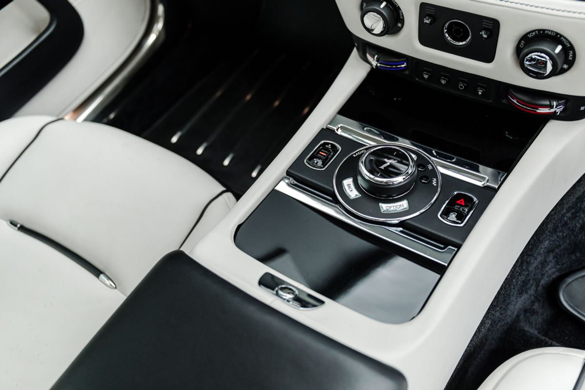 ROLLS-ROYCE WRAITH COUPE 6.6 V12 2DR AUTOMATIC
