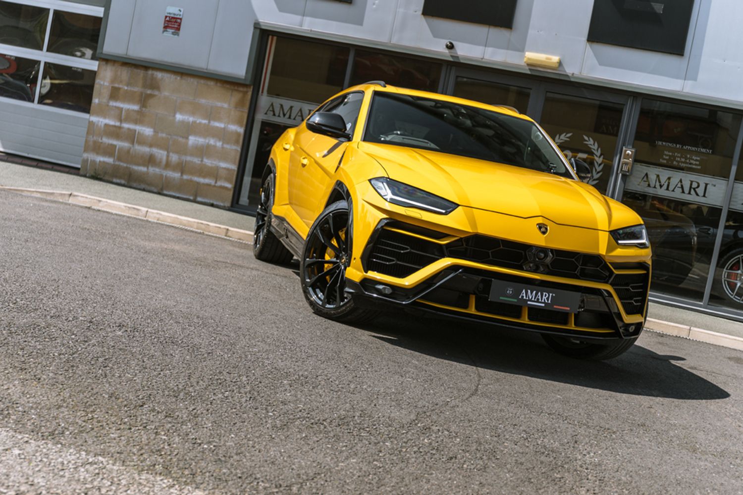 LAMBORGHINI URUS ESTATE 4.0 V8 5DR AUTOMATIC