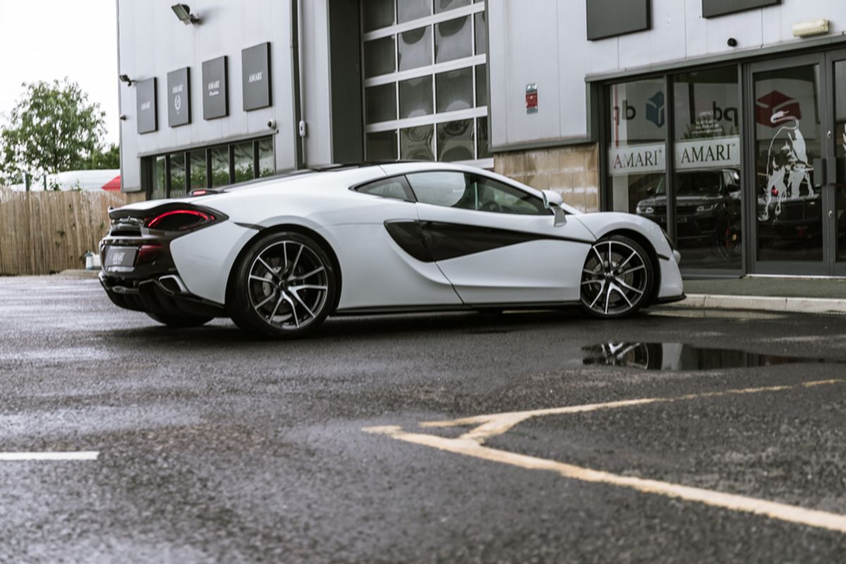 MCLAREN 570GT COUPE 3.8 V8 SSG 2DR SEMI AUTOMATIC