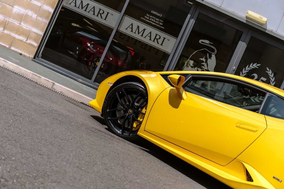 LAMBORGHINI HURACAN COUPE 5.2 LP 610-4 2DR SEMI AUTOMATIC