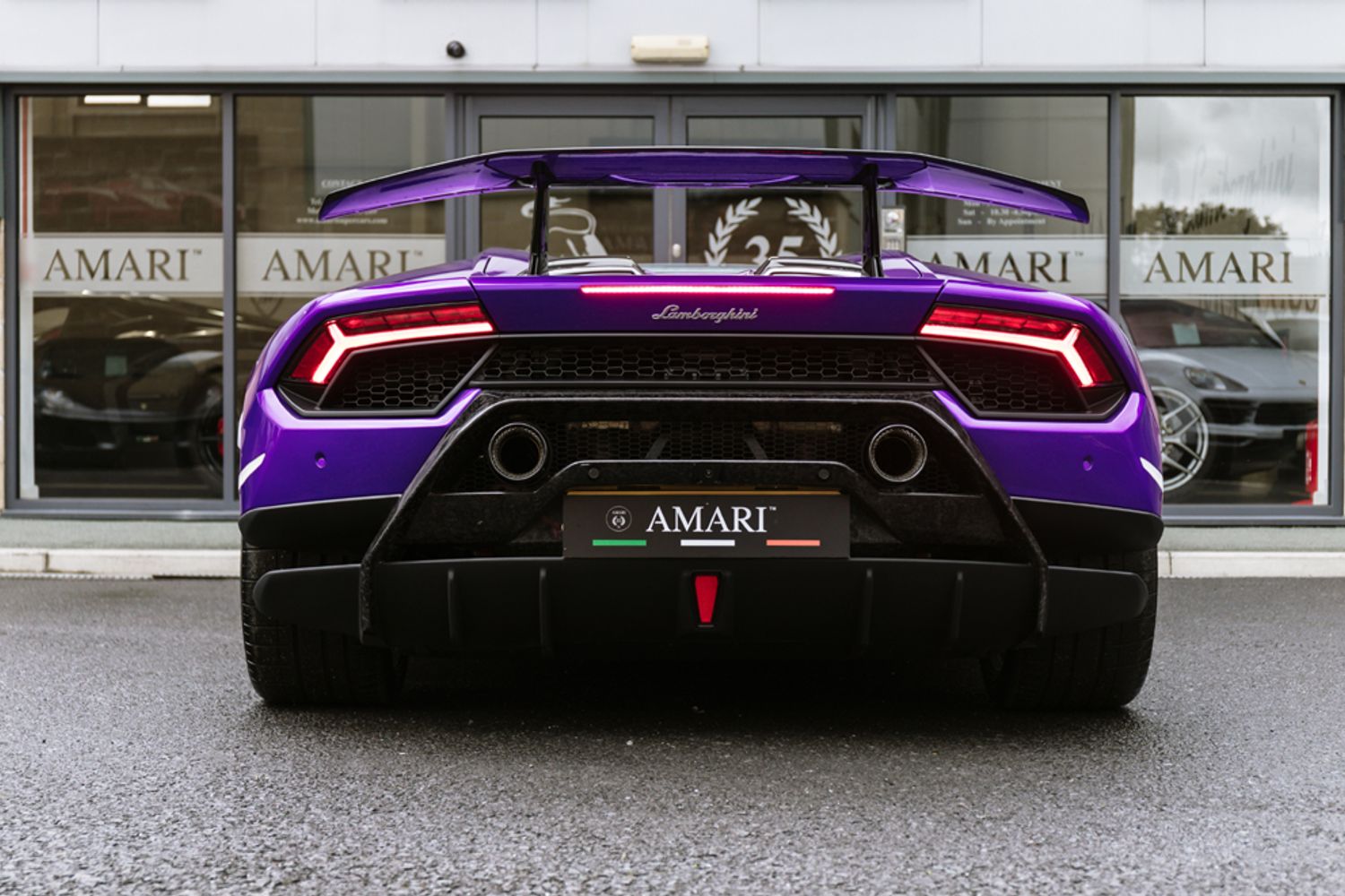 LAMBORGHINI HURACAN COUPE 5.2 LP 640-4 PERFORMANTE 2DR SEMI AUTOMATIC