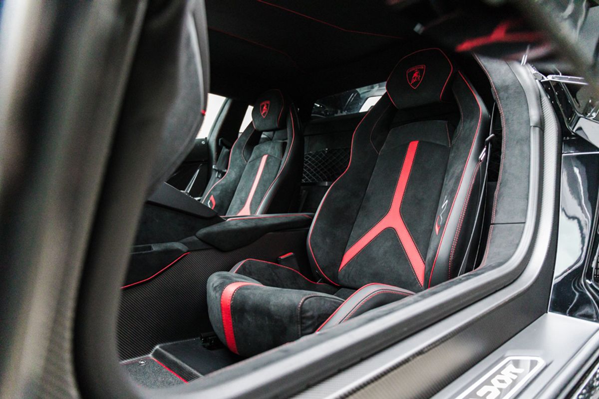 LAMBORGHINI AVENTADOR COUPE 6.5 LP 770-4 SVJ 2DR SEMI AUTOMATIC