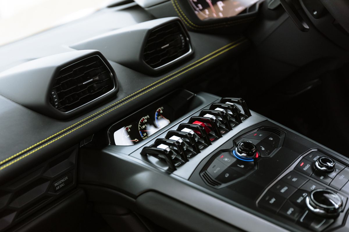 LAMBORGHINI HURACAN COUPE 5.2 LP 610-4 2DR SEMI AUTOMATIC