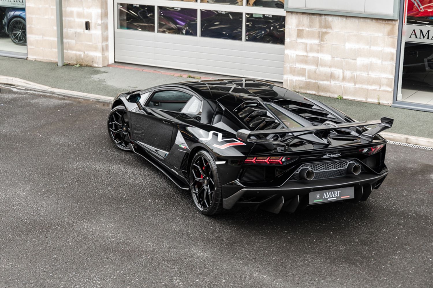 LAMBORGHINI AVENTADOR COUPE 6.5 LP 770-4 SVJ 2DR SEMI AUTOMATIC