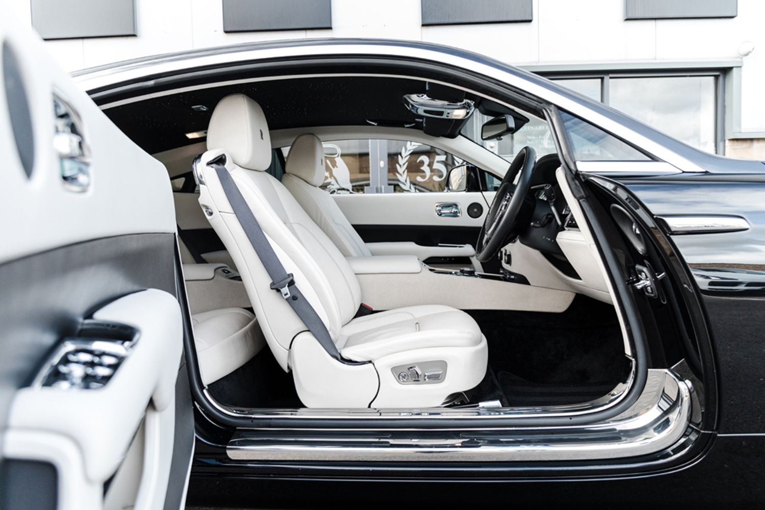 ROLLS-ROYCE WRAITH COUPE 6.6 V12 2DR AUTOMATIC