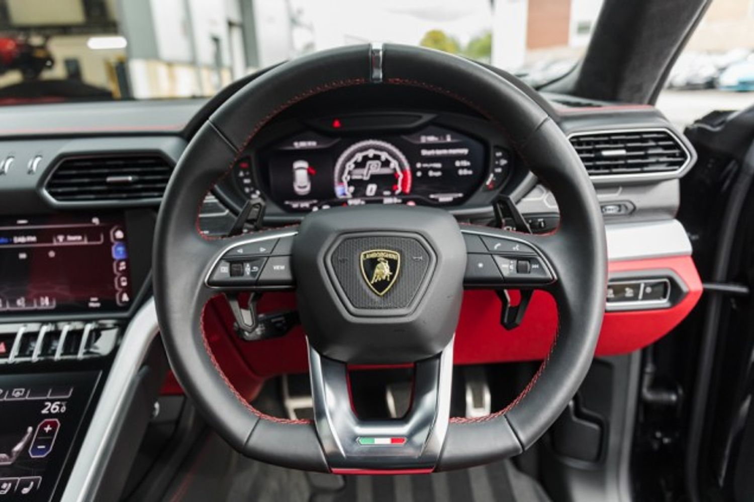LAMBORGHINI URUS ESTATE 4.0 V8 5DR AUTOMATIC