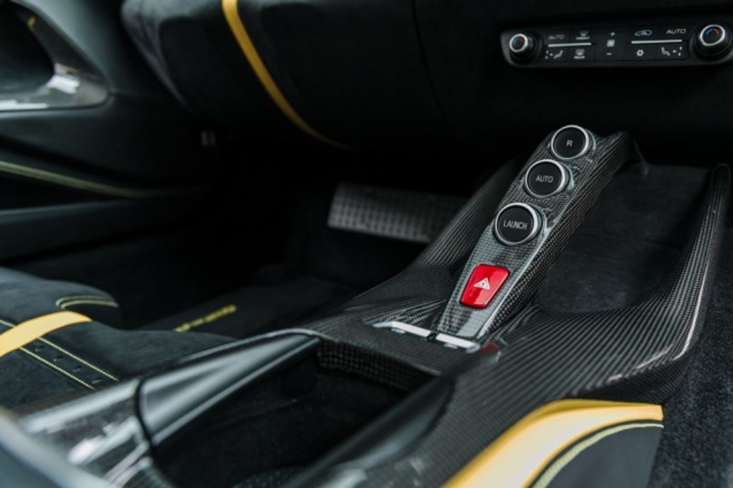 FERRARI 812 SUPERFAST COUPE 6.5 BCE 2DR SEMI AUTOMATIC