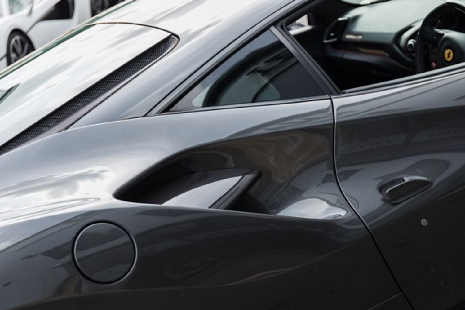FERRARI 488 COUPE 3.9 GTB 2DR SEMI AUTOMATIC