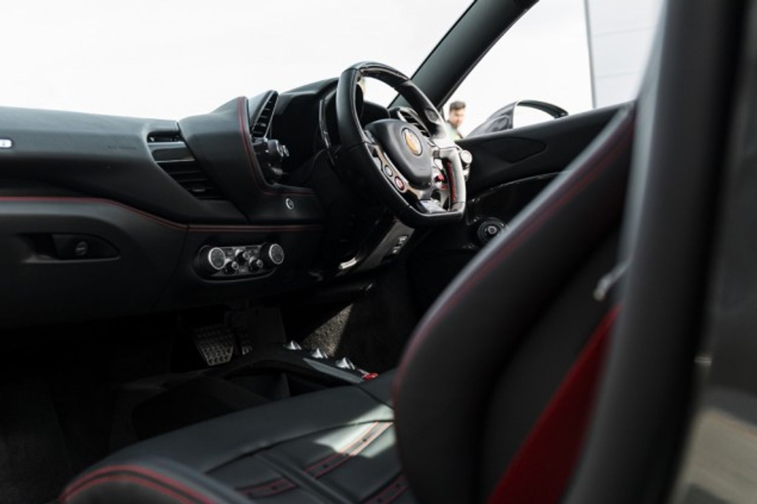 FERRARI 488 COUPE 3.9 GTB 2DR SEMI AUTOMATIC