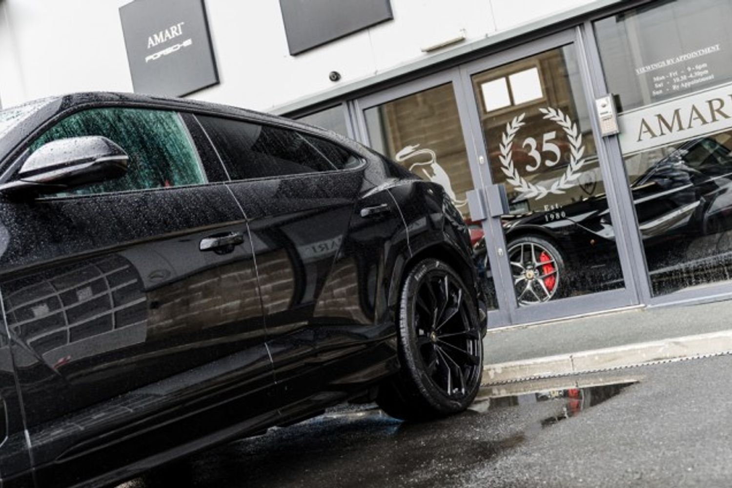 LAMBORGHINI URUS ESTATE 4.0 V8 5DR AUTOMATIC