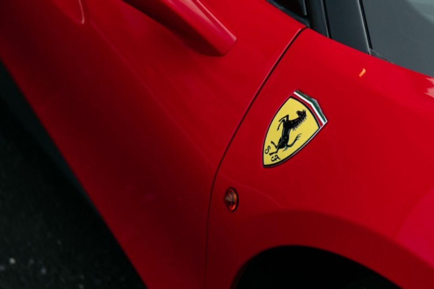 FERRARI 488 COUPE 3.9 GTB 2DR SEMI AUTOMATIC