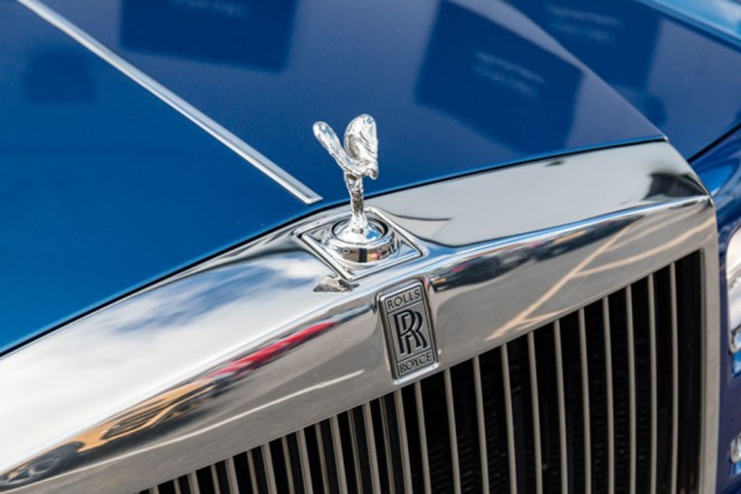 ROLLS-ROYCE PHANTOM LIMOUSINE 6.7 V12 4DR AUTOMATIC