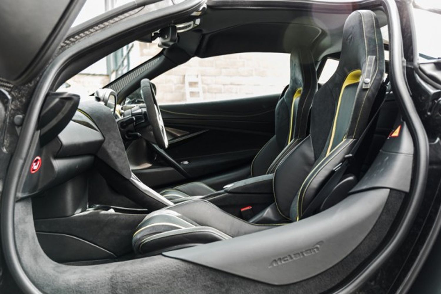 MCLAREN 720S COUPE 4.0 V8 SSG 2DR SEMI AUTOMATIC Performance