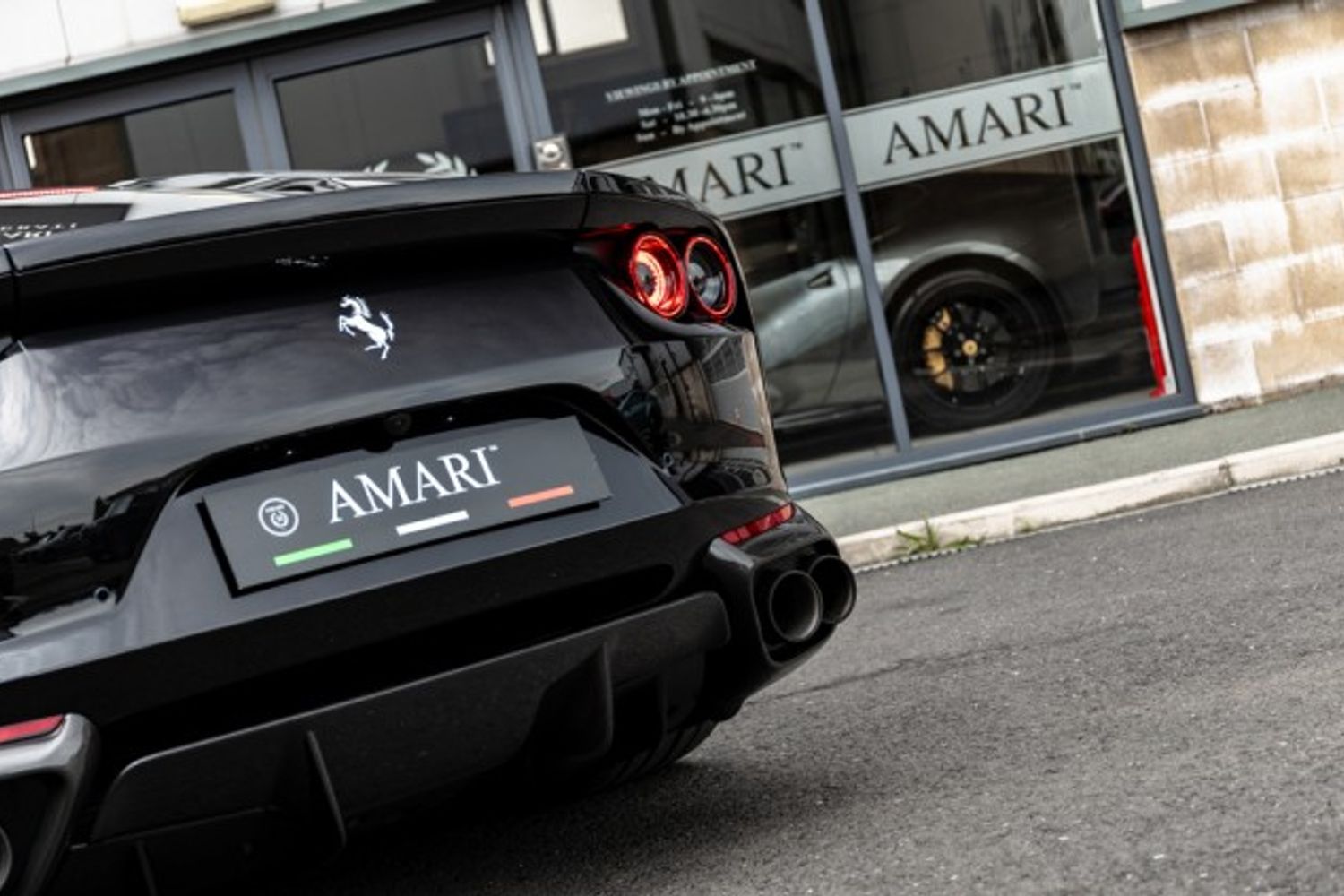 FERRARI 812 SUPERFAST COUPE 6.5 BCE 2DR SEMI AUTOMATIC
