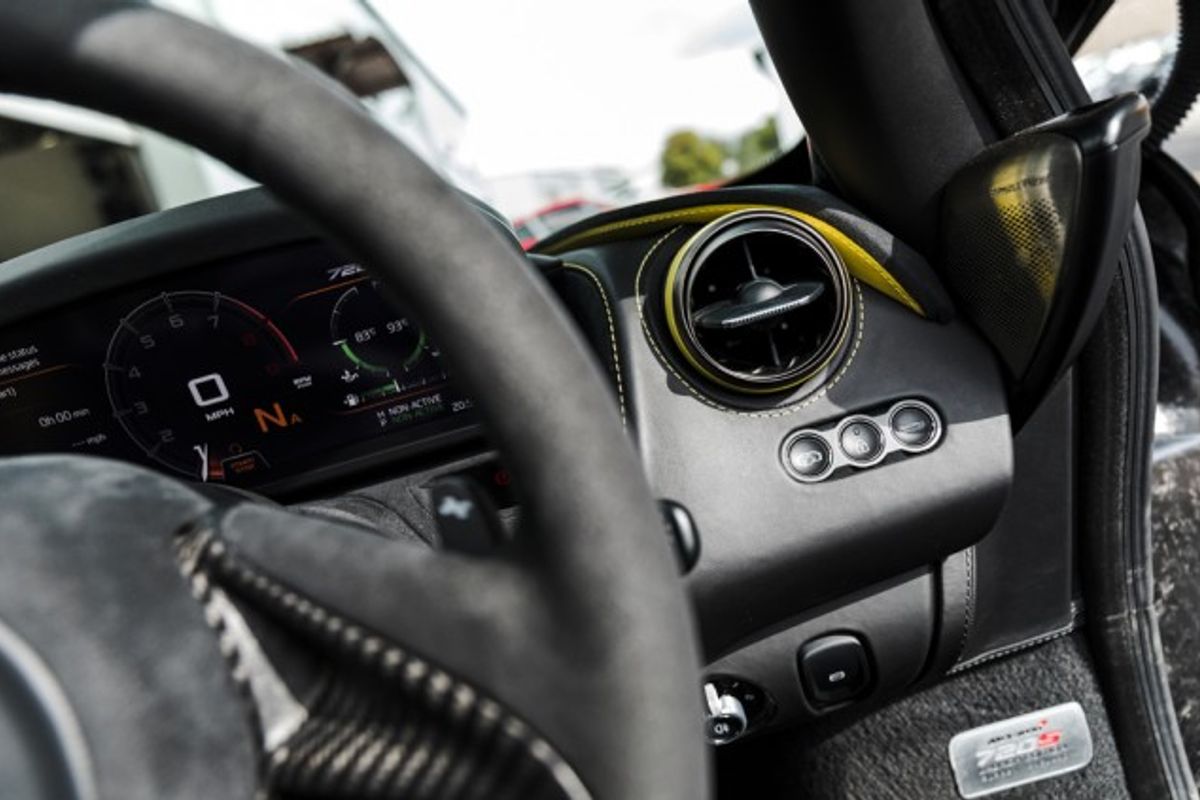 MCLAREN 720S COUPE 4.0 V8 SSG 2DR SEMI AUTOMATIC Performance