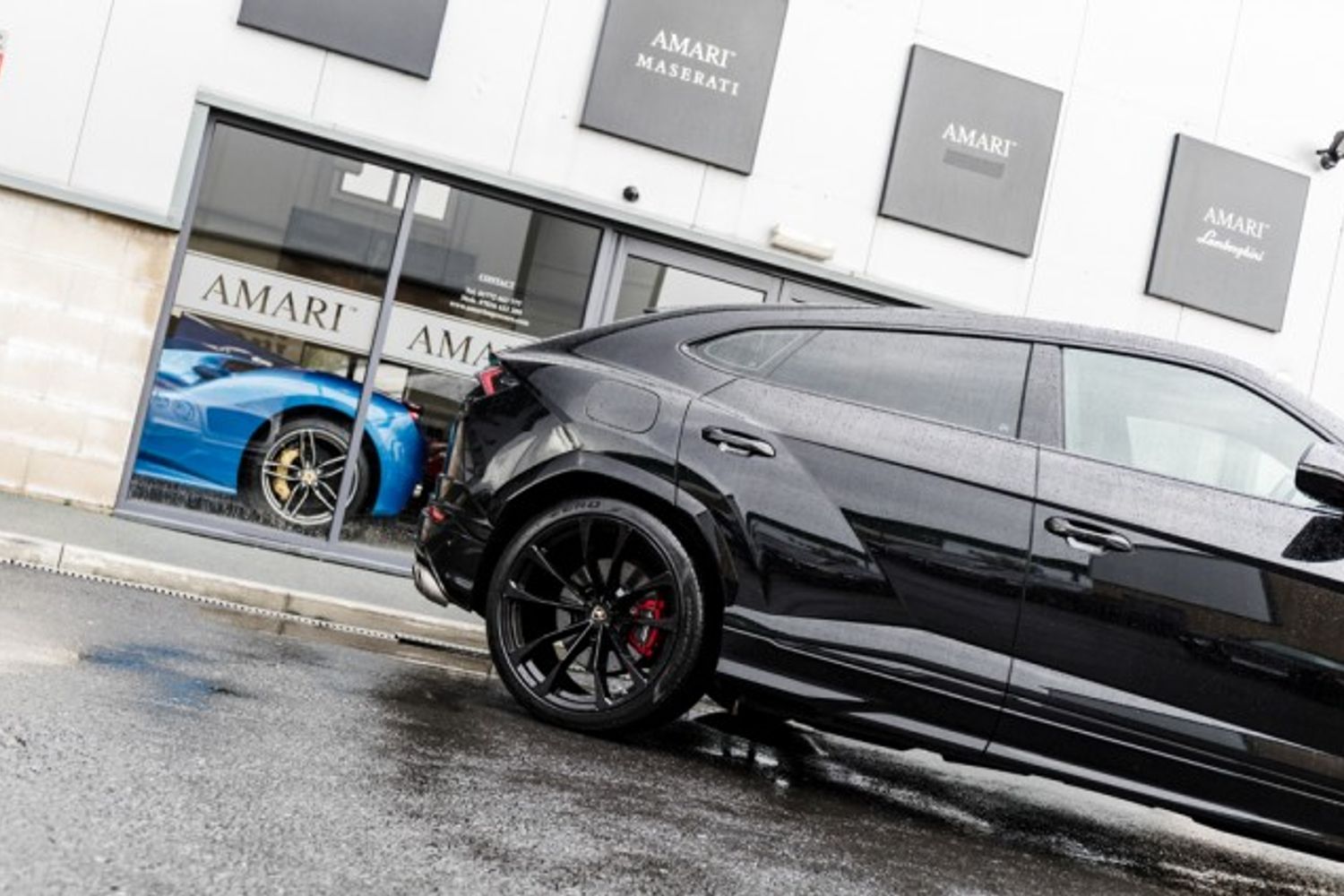LAMBORGHINI URUS ESTATE 4.0 V8 5DR AUTOMATIC