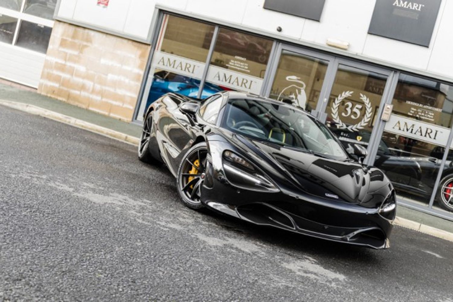 MCLAREN 720S COUPE 4.0 V8 SSG 2DR SEMI AUTOMATIC Performance