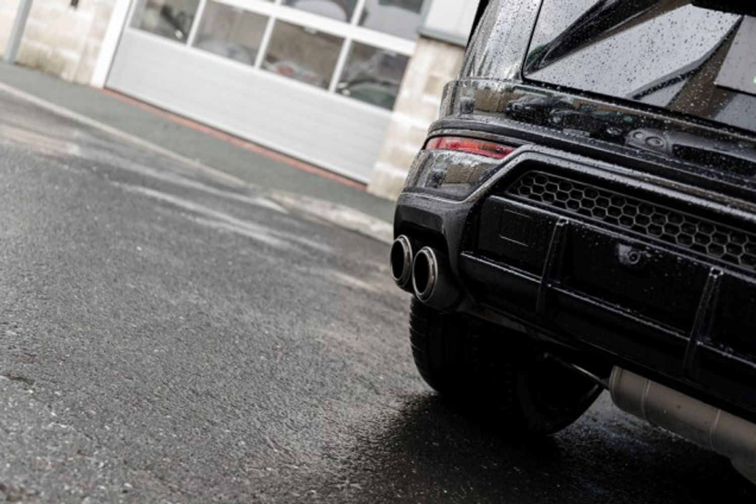 LAMBORGHINI URUS ESTATE 4.0 V8 5DR AUTOMATIC