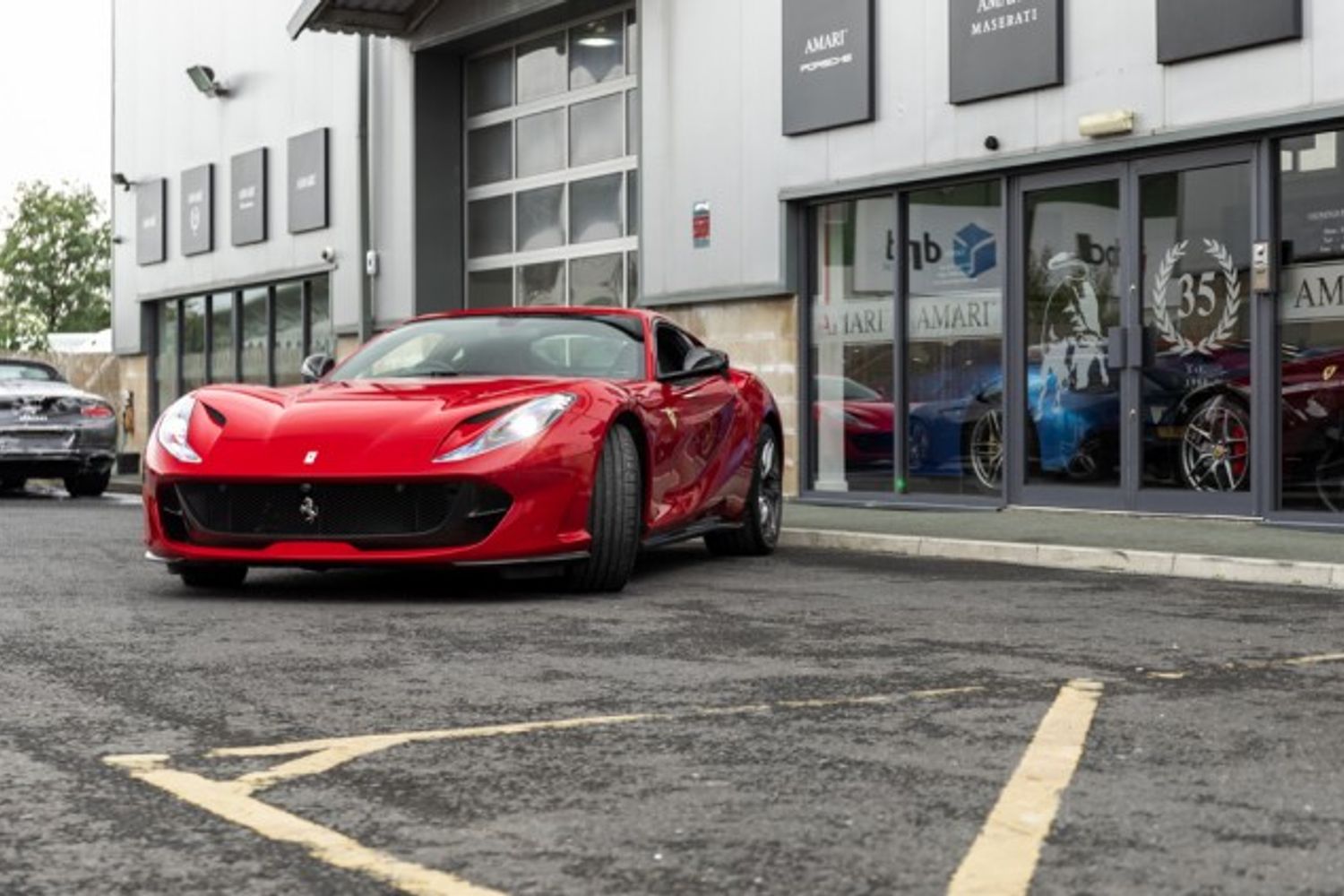FERRARI 812 SUPERFAST COUPE 6.5 BCE 2DR SEMI AUTOMATIC