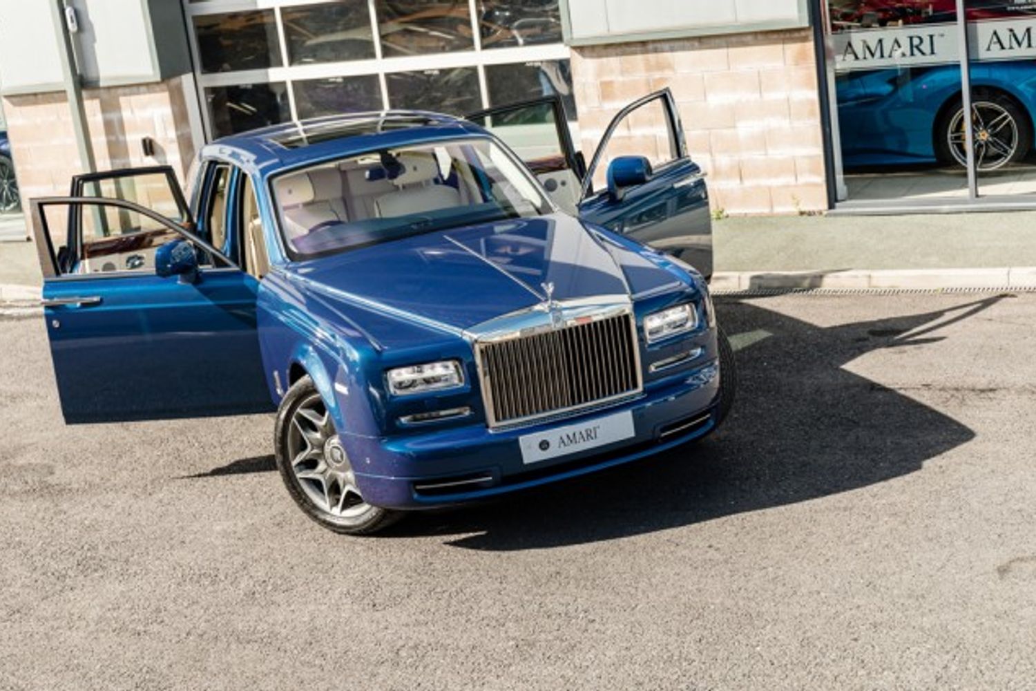 ROLLS-ROYCE PHANTOM LIMOUSINE 6.7 V12 4DR AUTOMATIC