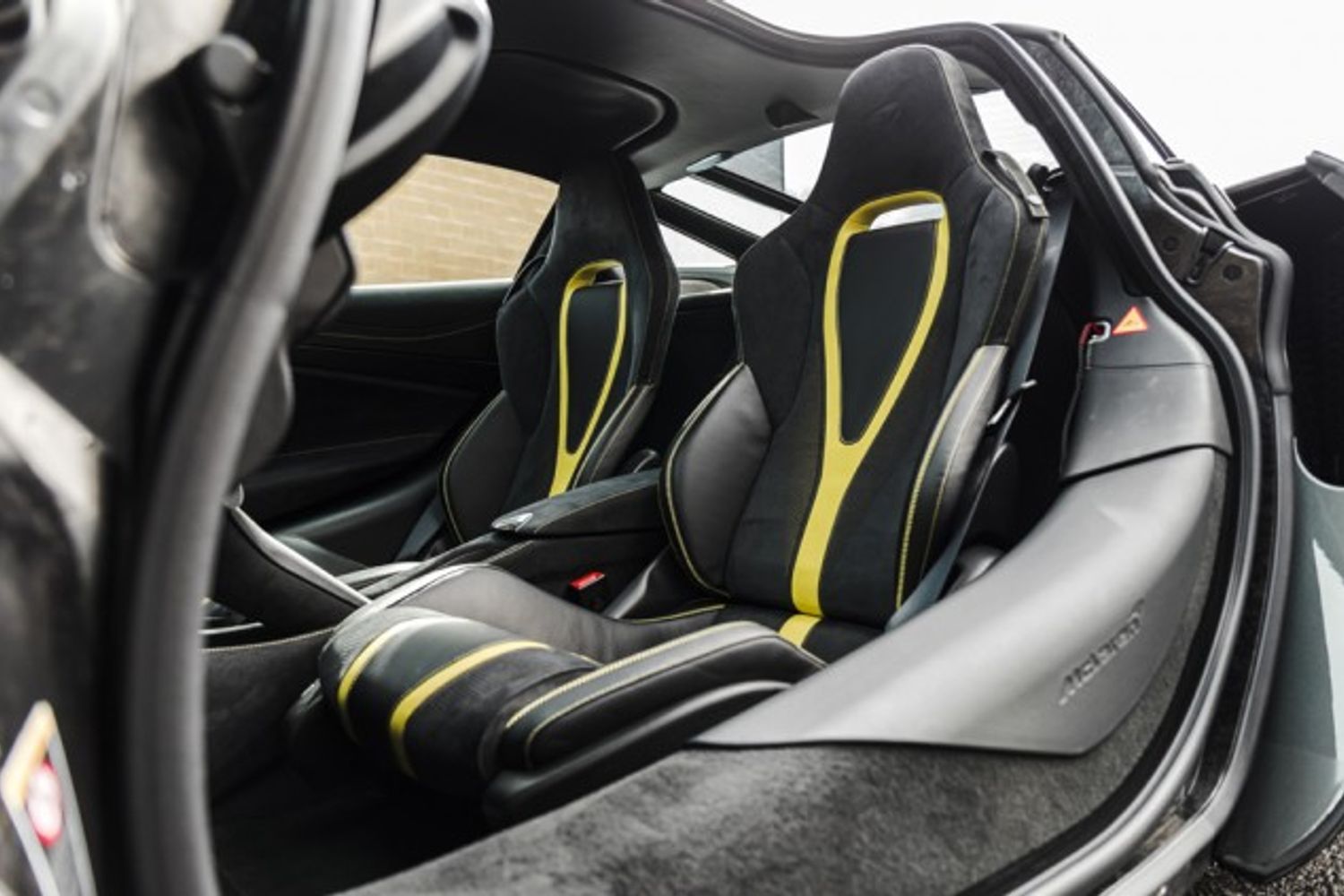 MCLAREN 720S COUPE 4.0 V8 SSG 2DR SEMI AUTOMATIC Performance