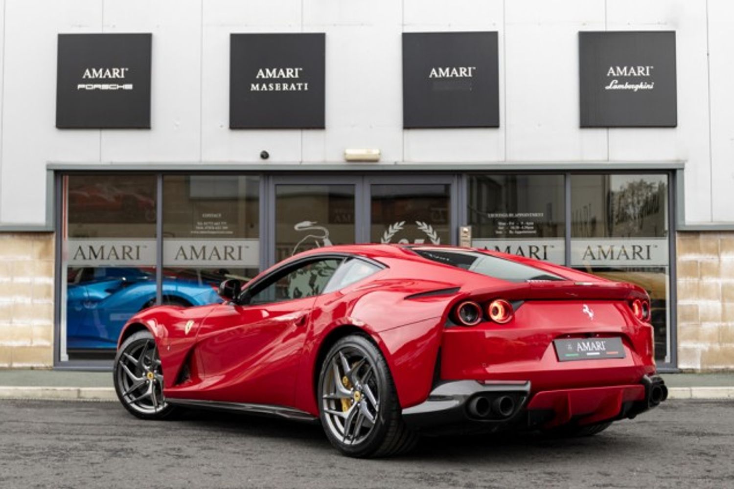 FERRARI 812 SUPERFAST COUPE 6.5 BCE 2DR SEMI AUTOMATIC