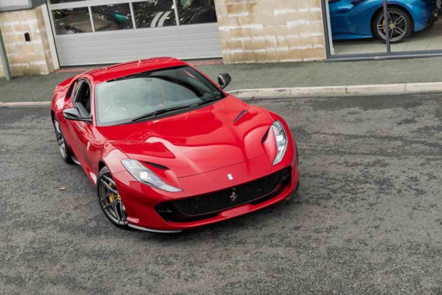 FERRARI 812 SUPERFAST COUPE 6.5 BCE 2DR SEMI AUTOMATIC
